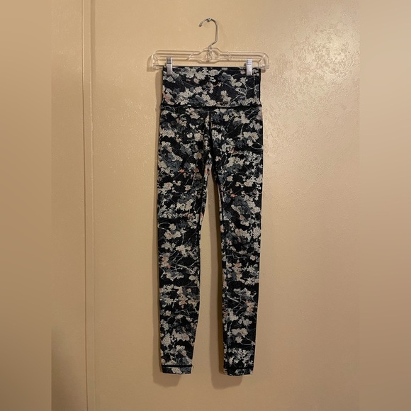 lululemon Wunder Under High Rise leggings sz 4 - Picture 1 of 5